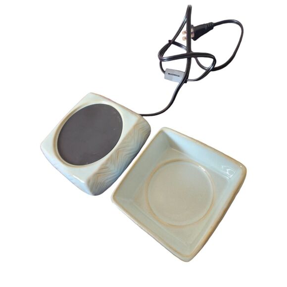 Wax Warmer - Picture 4 of 11